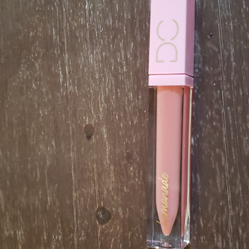 Dominique Cosmetics Lipgloss